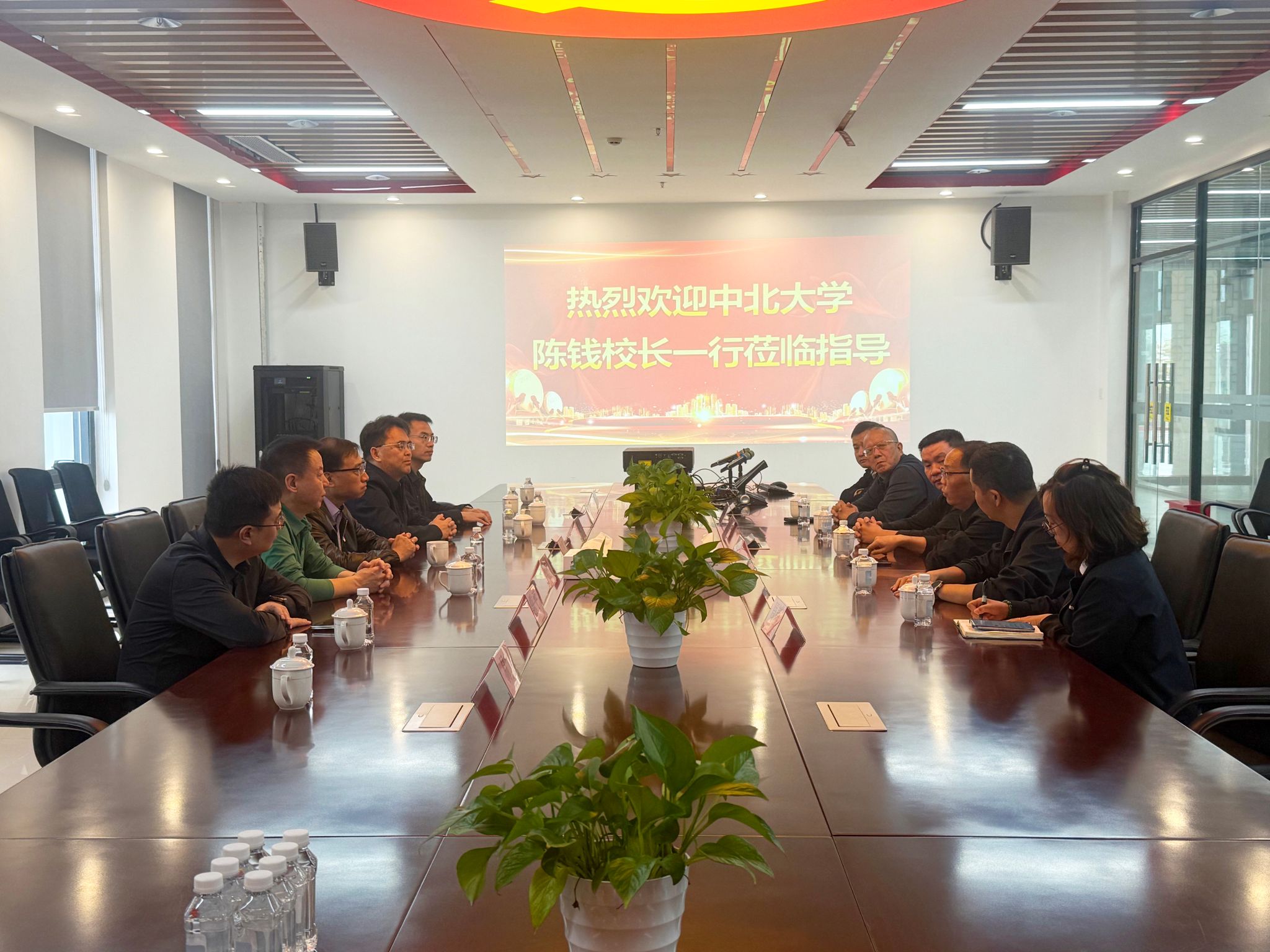 深化校企合作，拓展育人空間——陳錢校長率隊(duì)赴格力電器(珠海金灣)公司開展訪企拓崗活動(dòng)